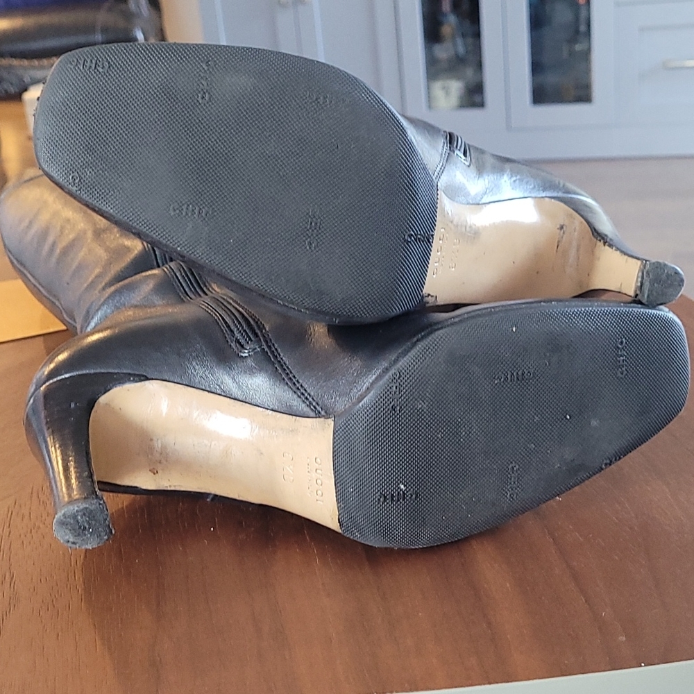 Gucci knee high leather boots - Picture 4 of 15